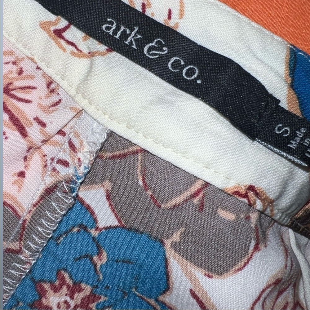 Ark & co- Floral pants - Picture 5 of 5